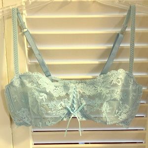Victoria’s Secret Pale Blue Lace Bra